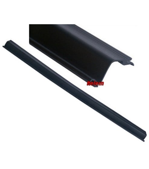 Joint bas de porte lave-vaisselle Ariston C00290247