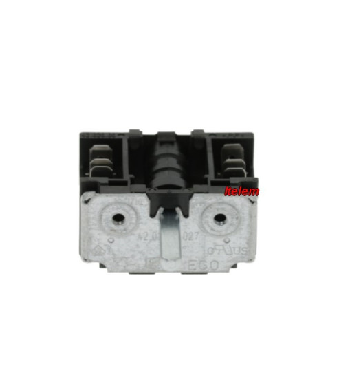 Commutateur 2 positions four Ariston C00117388