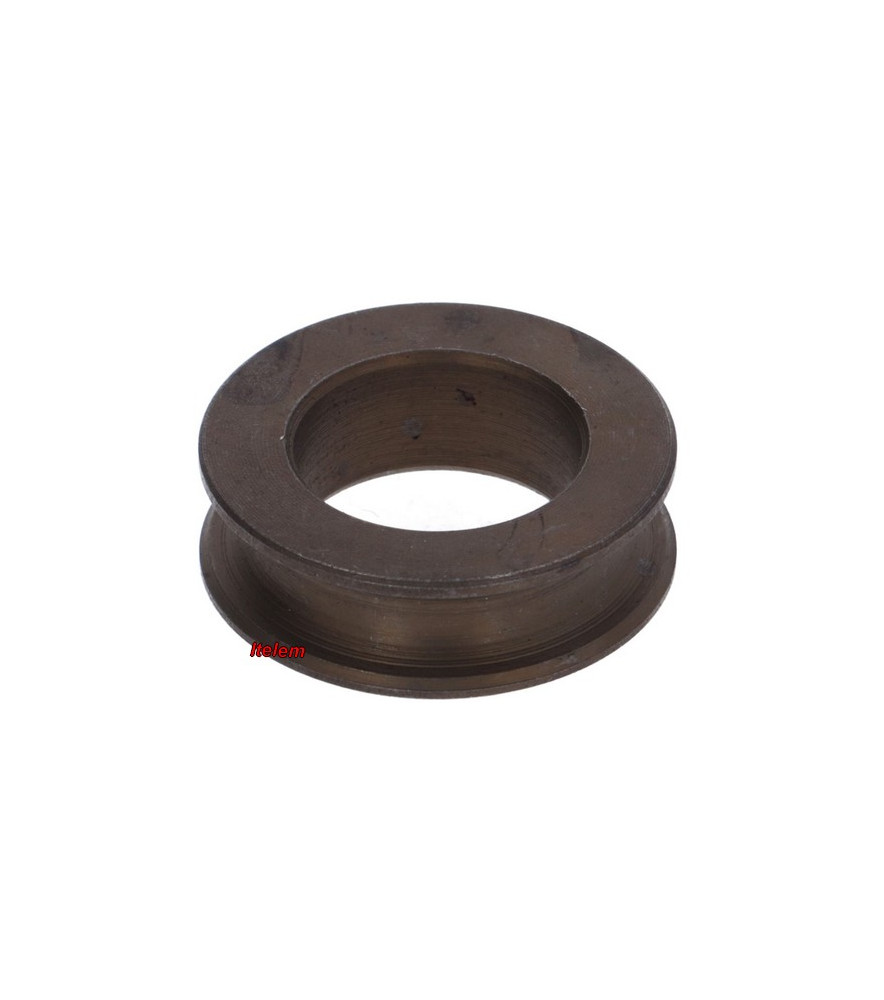 Douille fixation ressort pour porte four à pizza Alpeninox Electrolux Zanussi 0KM998