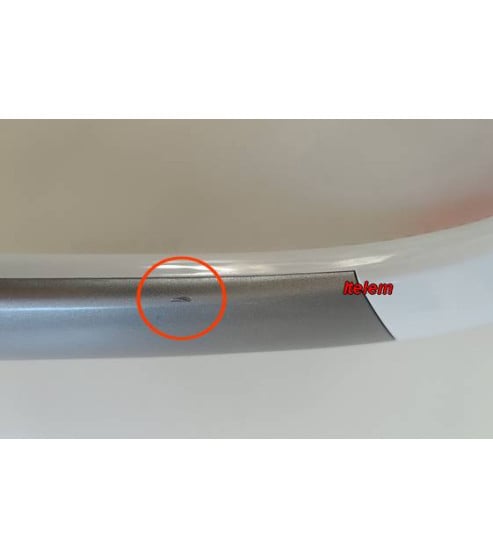 Poignée porte réfrigérateur Beko (Endommagée) 4328000100